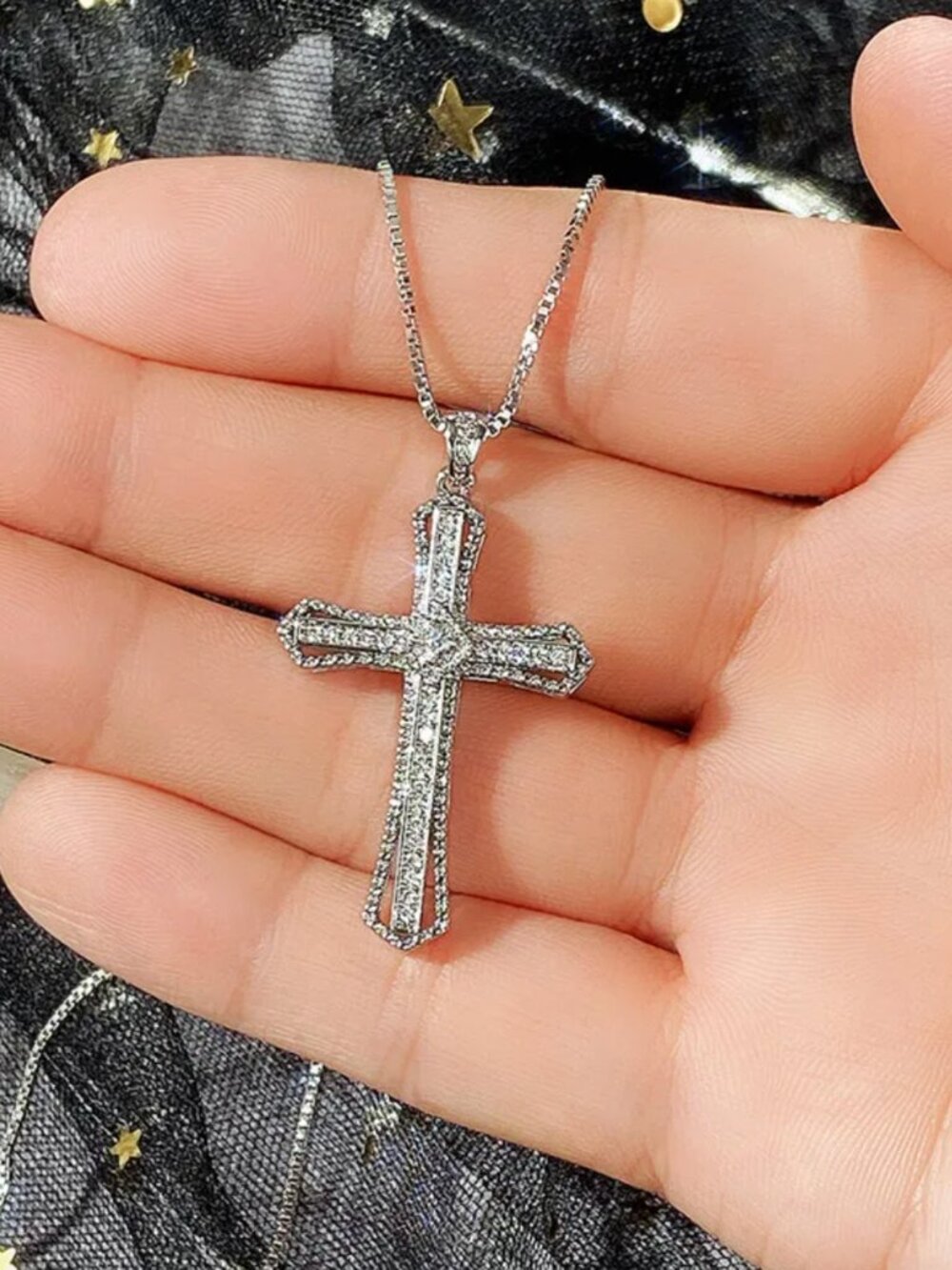 NEW 18K White Gold Diamond Cross Necklace Box Chain Cross Pendant Necklace - Picture 4 of 5